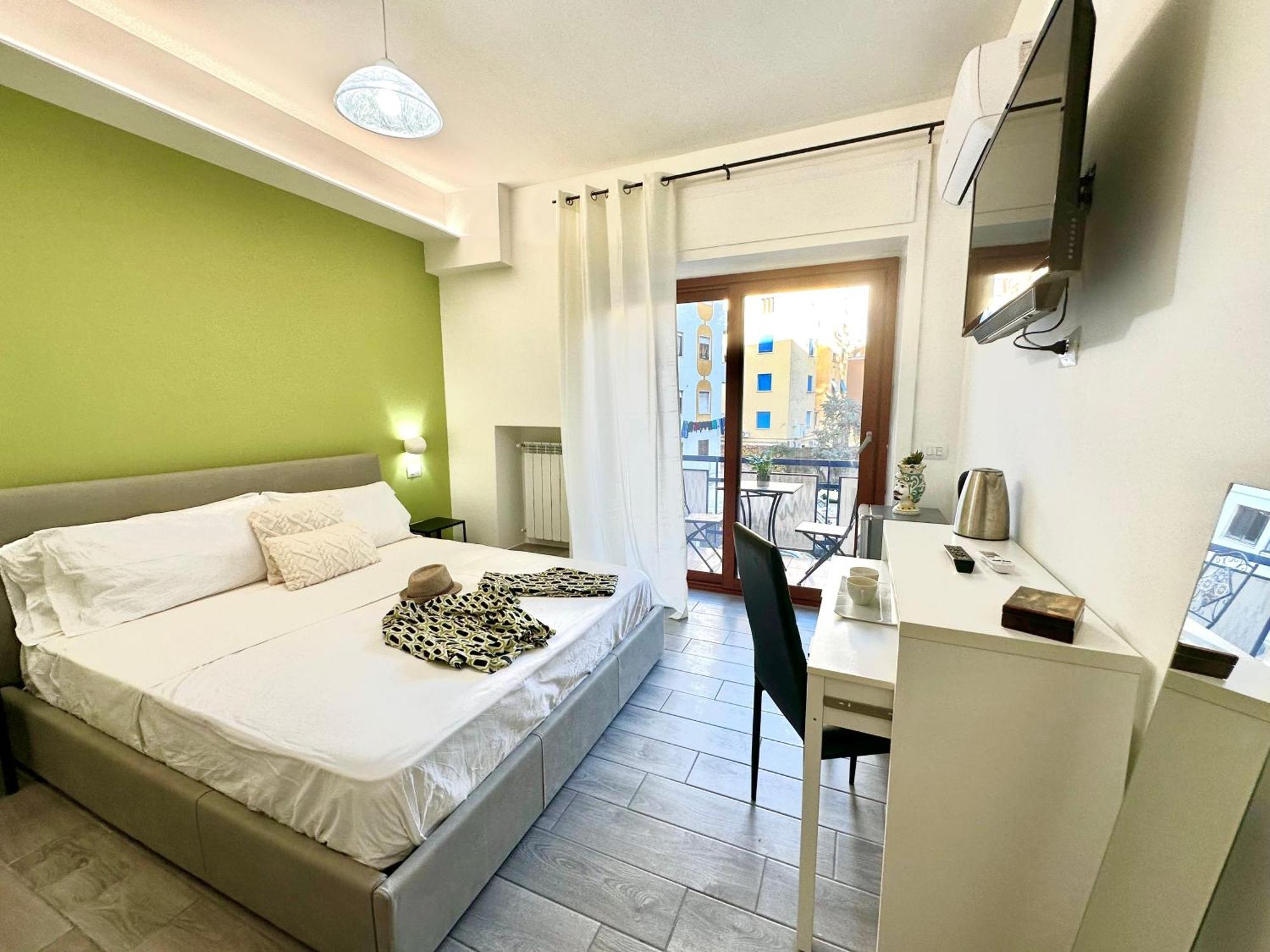Center Suite Sorrento Baby 2 Exterior photo